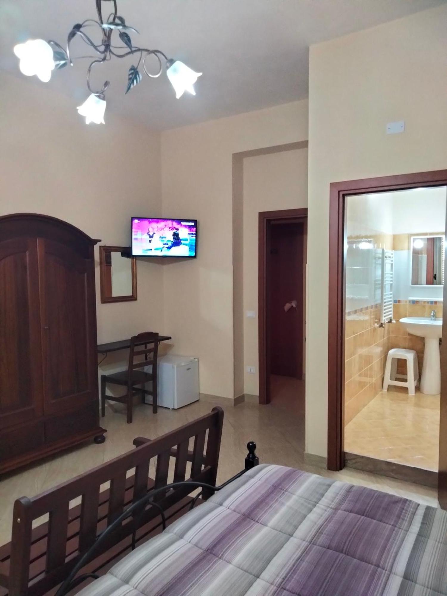The Best Rooms & Apartments - Parcheggia Gratis Sotto Casa Ed Entra - Mazara del Vallo Exteriör bild