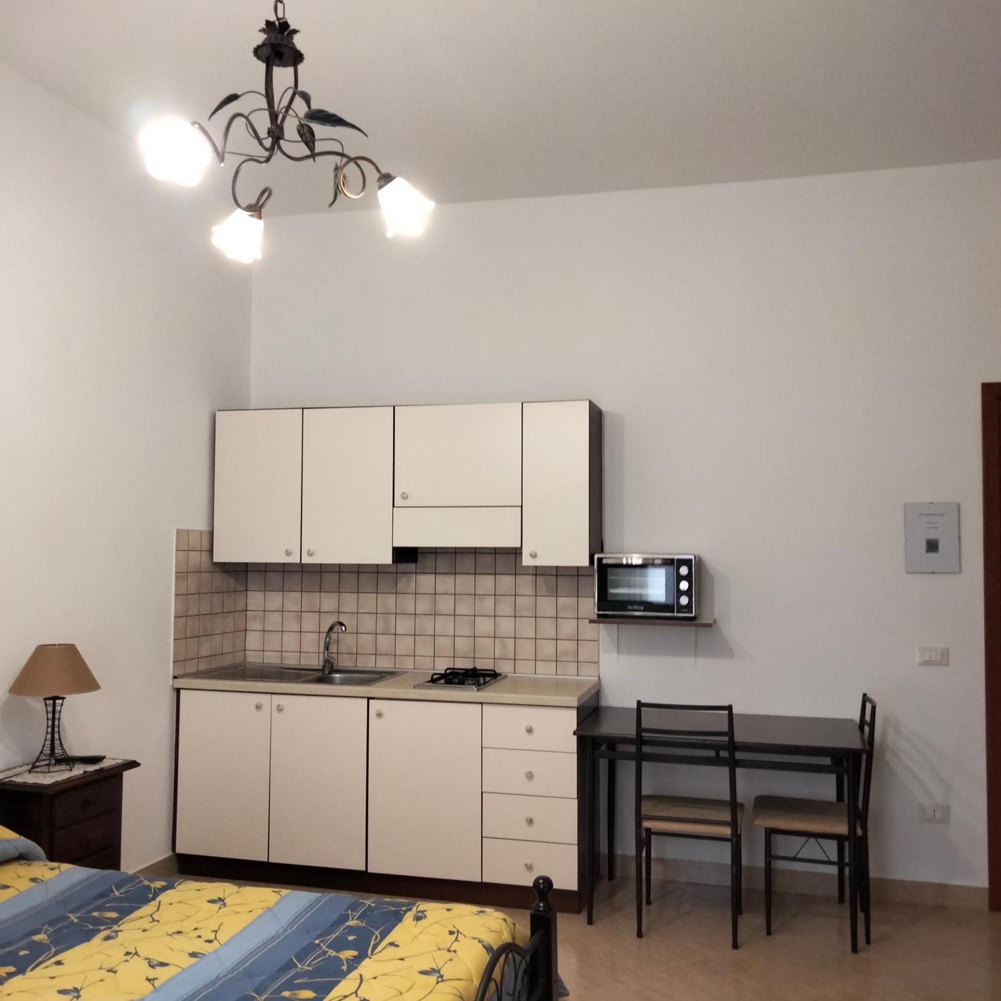The Best Rooms & Apartments - Parcheggia Gratis Sotto Casa Ed Entra - Mazara del Vallo Rum bild
