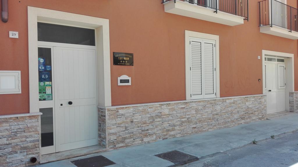 The Best Rooms & Apartments - Parcheggia Gratis Sotto Casa Ed Entra - Mazara del Vallo Exteriör bild